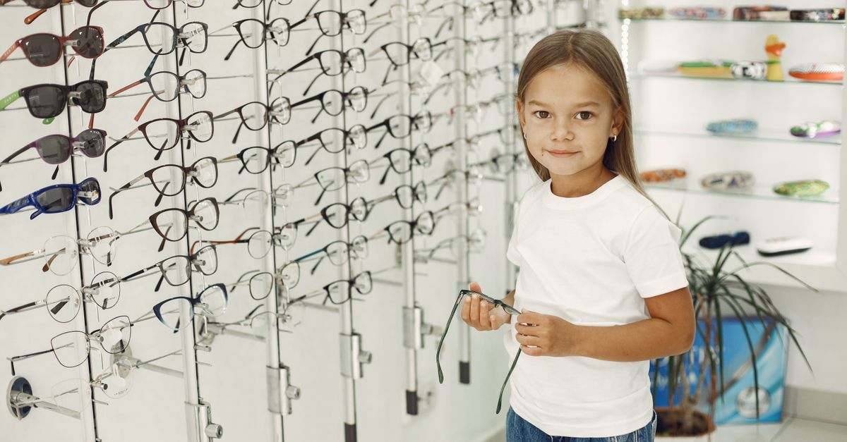 Myopia (Nearsightedness)