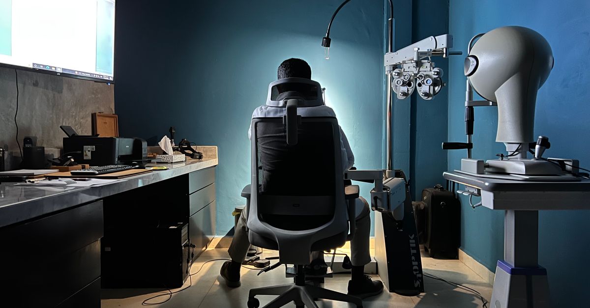 Eye Care Clinic in Hillcrest with Comprehensive Ophthalmology