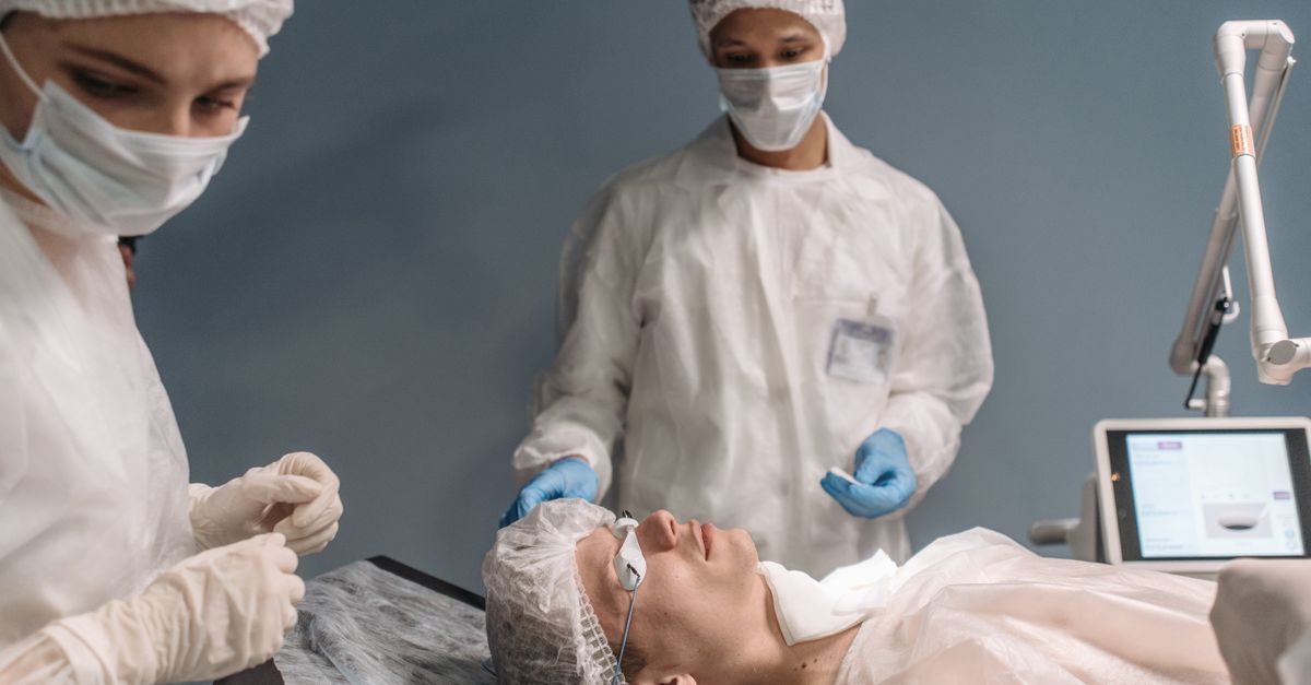 Surgical Eye Care from a Hillcrest Ophthalmologist